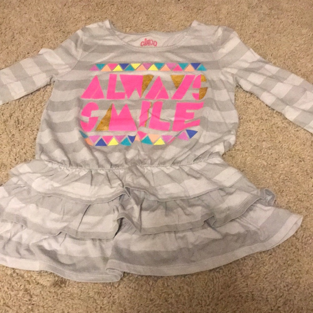 Girls top, elbow length sleeves